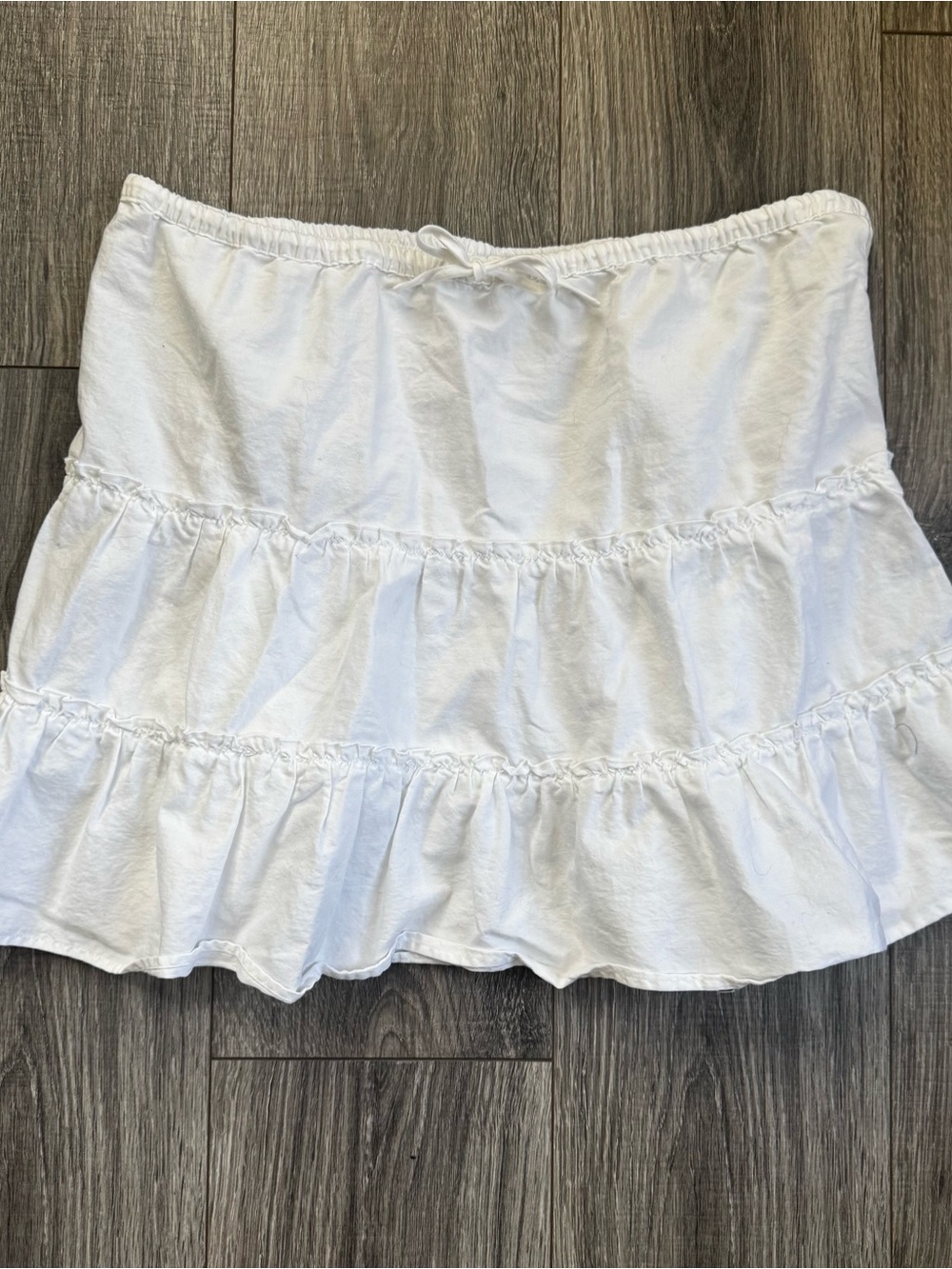 Aritzia White Tiered Ruffle Mini Skirt - Macaron Skirt Sunday Best